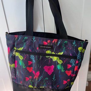 Logan and Lenora Daytripper Tote